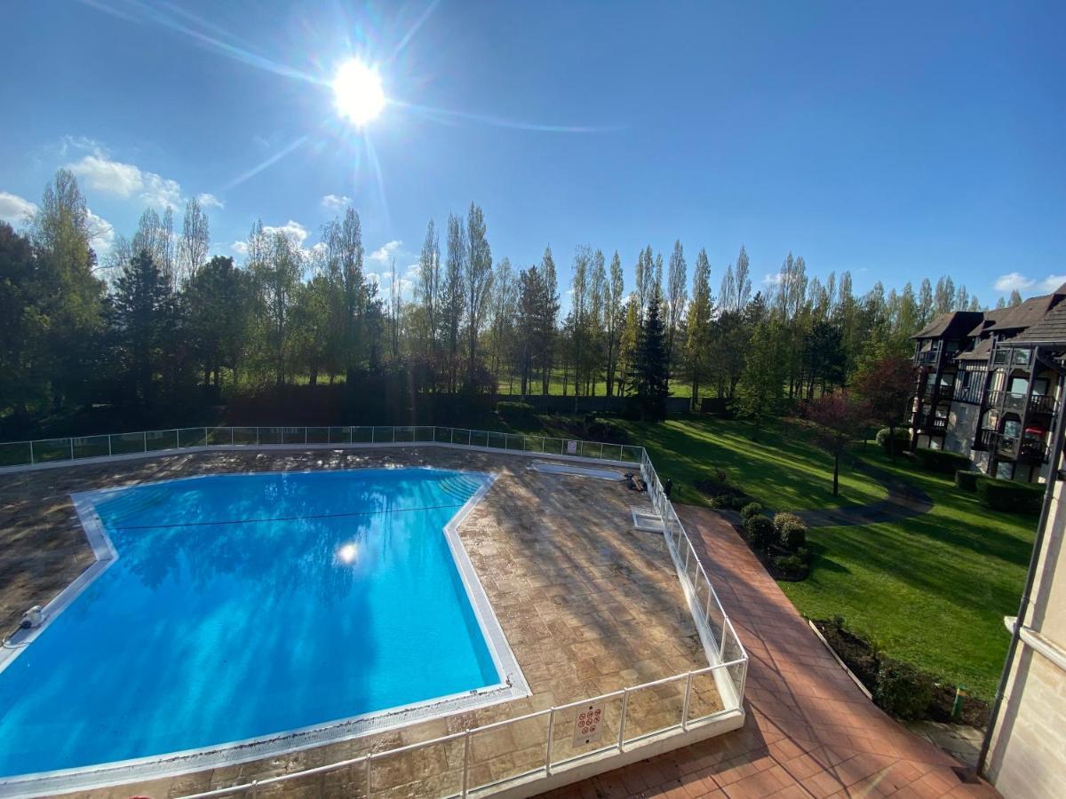 Golf De Deauville , Place-Inn Exterior photo